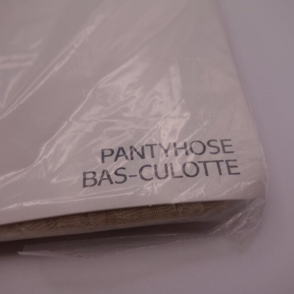 Vintage Chatelaine Style No 8890 Made in Canada Lycra Spandex Size B Pantyhose - Picture 3 of 15